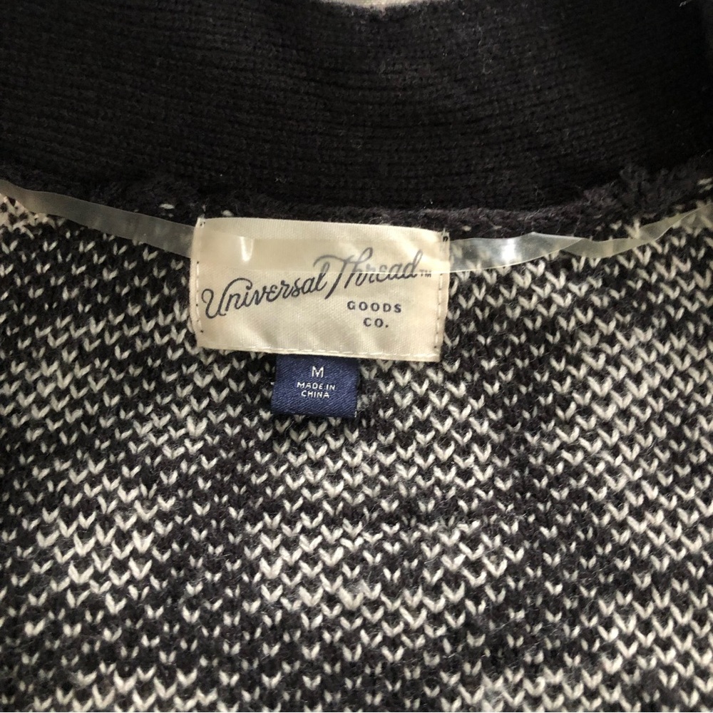 Universal Thread Cardigan - Picture 2 of 4